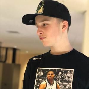 Meet your Posher, Noah